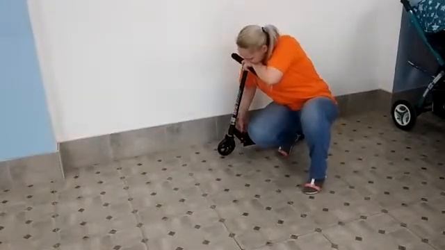 Двухколесный самокат смотреть онлайн