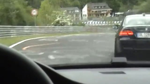 nurburgring M3E92 16 may '09 white vs blacky смотреть онлайн