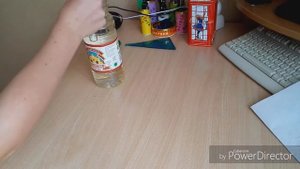 Химия 7 класс. Выделение углекислого газа из мела и уксуса.Эксперемент с мелом и уксусом #1