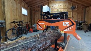 Учусь Пилить Строительные 2х4 доски на Ленточной Пилораме Wood-mizer LX55
