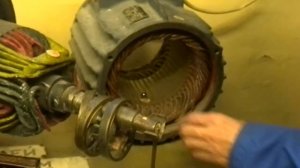 Опыт со стальным шариком в магнитном поле статора асинхронного двигателя