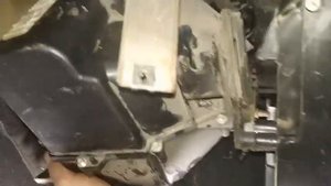 Нива Шевроле замена радиатора печки с кондиционером . Легко ?