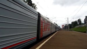 Электровоз ЧС7-088 с поездом №376 (Москва → Воркута)