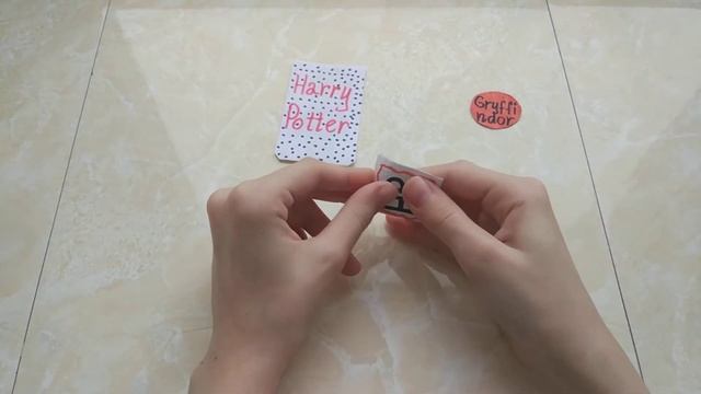 Harry Potter / Распаковка сюрприз капсул / Идеи для поделок / Очень интересно. смотреть онлайн