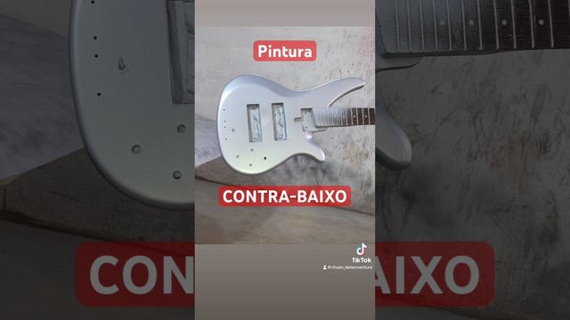 Olha oque veio pra mim pintar….obs:esse braço foi colocado de suporte