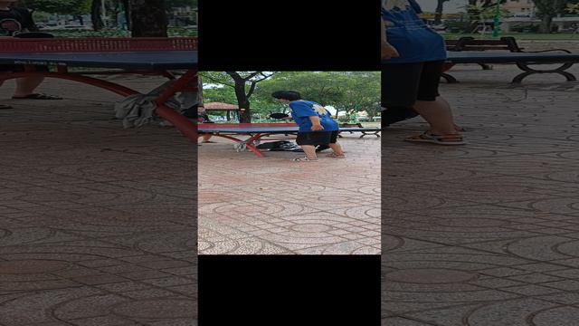 Уроки пинг понга от вьетнамских мастеров.