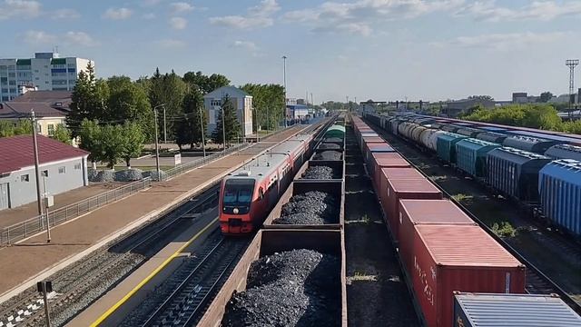 РА2-082 с сообщением Стерлитамак-Карламан отправляется со станции Стерлитамак смотреть онлайн
