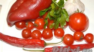 Как приготовить сырую аджику