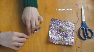 Бабочка из фантиков от конфет