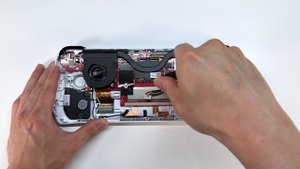 Asus ROG Ally Teardown (Complete Disassembly)