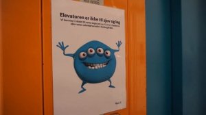 1992 Lifton roped hydraulic glass elevator @ Nørregade 7, Herning, Denmark