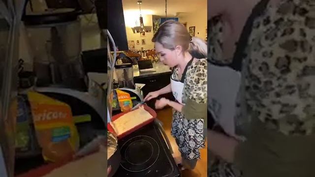 Apricot Fudge смотреть онлайн