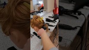 Укладка волос феном методом "брашинг"