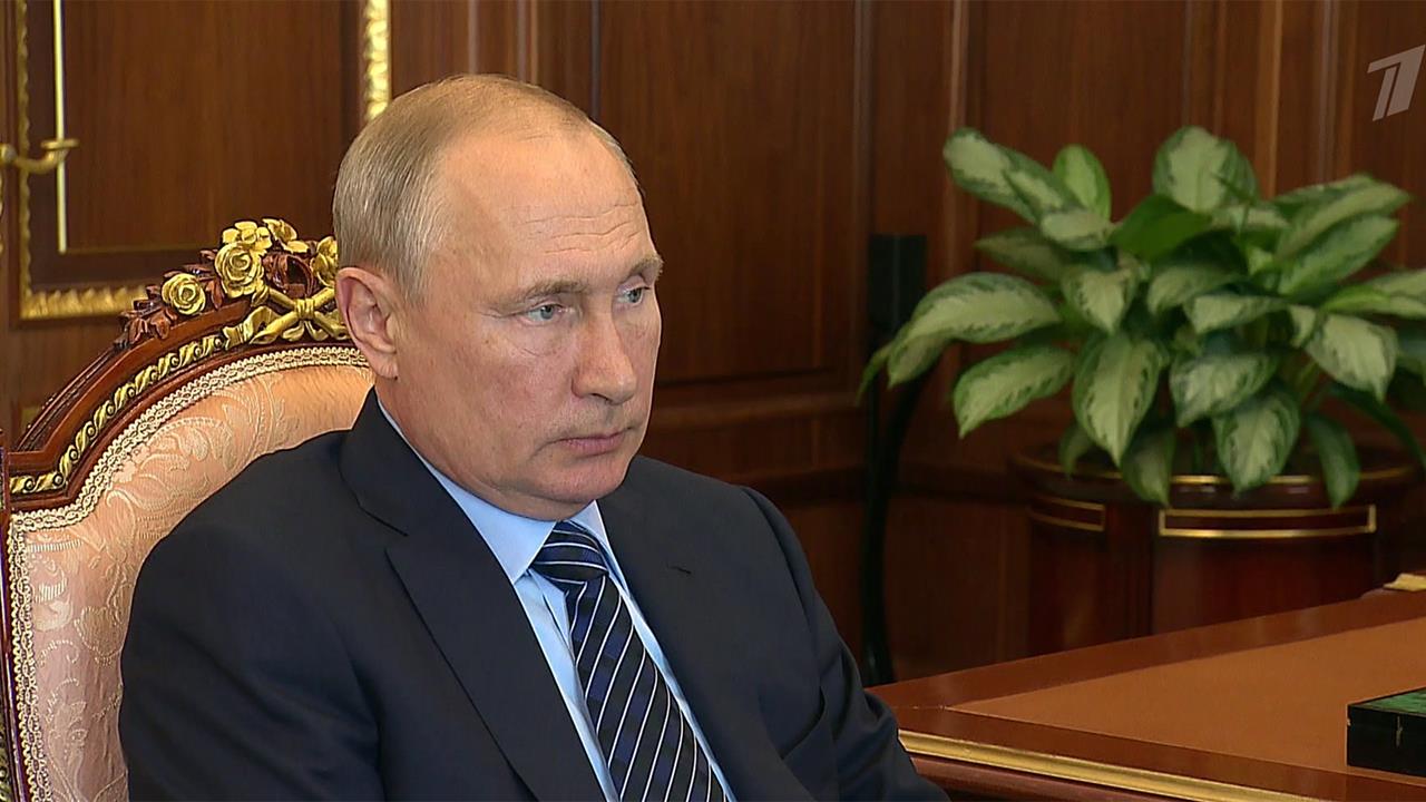 Владимир Путин встретился с руководителем Федеральной таможенной службы