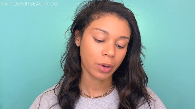 MY MAKEUP TRAVEL BAG ESSENTIALS + GO TO MAKEUP ROUTINE смотреть онлайн