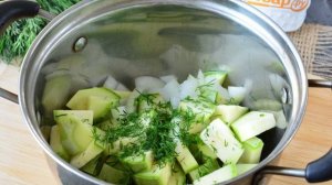 Кабачки с грибной приправой на зиму