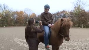 Gudmundur Gudmundsson beim Reiten