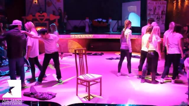 LA style - Тренер K-real-ALL STARS Valentine's Day.12 ФЕВРАЛЯ 2012 смотреть онлайн