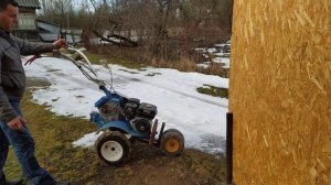 Запуск двигателя B&S RS 950 после длительного простоя.