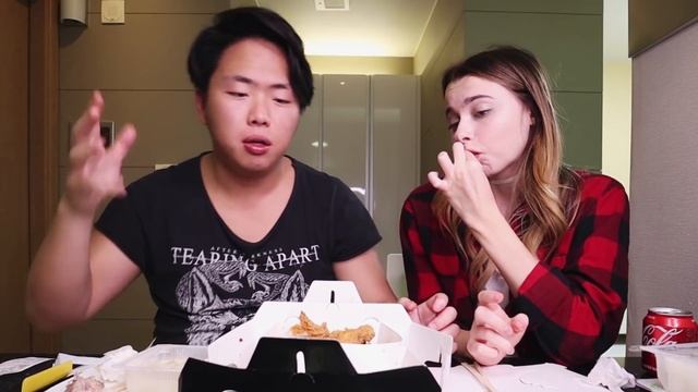 Корейские Огненные Куриные Лапки смотреть онлайн