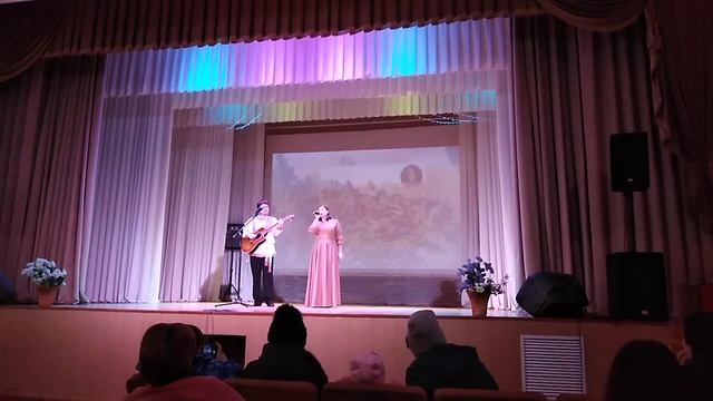 Иосиф Корнеев и Анастасия Садовникова - На краю деревни... стихи С.А.Есенина