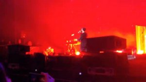 "Мот сейчас в клубе"