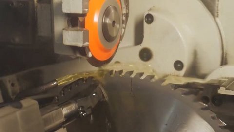 Выпуск "Всё Своё" о мебельной фабрике "Ваша мебель"