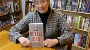 The 12 Bottle Bar: A Dozen Bottles. Hundreds of Cocktails. a New Way to Drink. - by David Solmonson