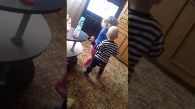 Сын любит реп смотреть онлайн