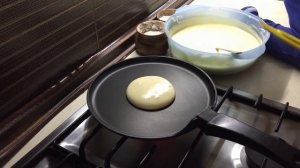 Как приготовить Панкейки дома. Простой рецепт Панкейки на молоке без соды