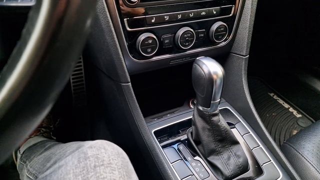 Как разблокировать селектор АКПП - VAG (Volkswagen) Jetta, GOLF, Passat, Tiguan, Touareg, Multivan.