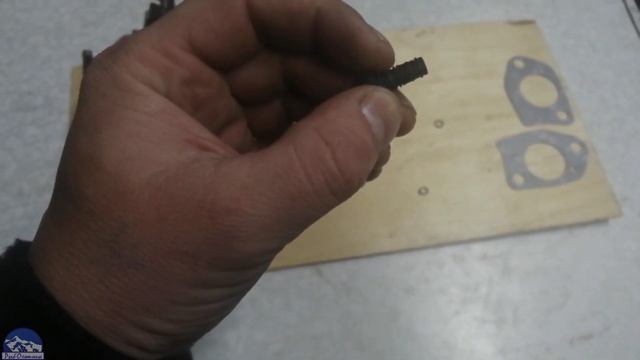 Мотобуксировщик пердит чихает Устраняем проблему карбюратора смотреть онлайн