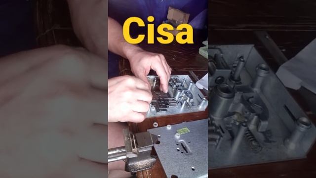 Замок сувальдный CISA Чиза. разборка сборка