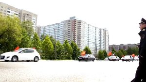 В ДЕНЬ ПОБЕДЫ 9 МАЯ  в Ставрополе смотрим самый большой автопробег в России с Алисой #Алиса