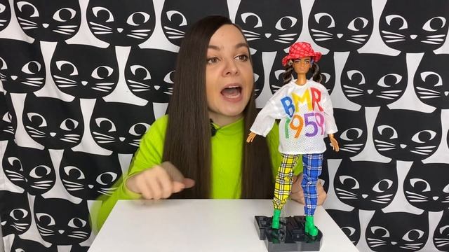 ✨Обзор Barbie BMR1959 с молдом Дива! Почему Дачница?? смотреть онлайн