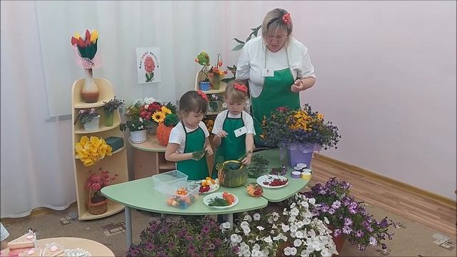 Будущие профессионалы 5+ "Маленькие флористы" смотреть онлайн