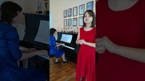 А  Аренский Птичка летает