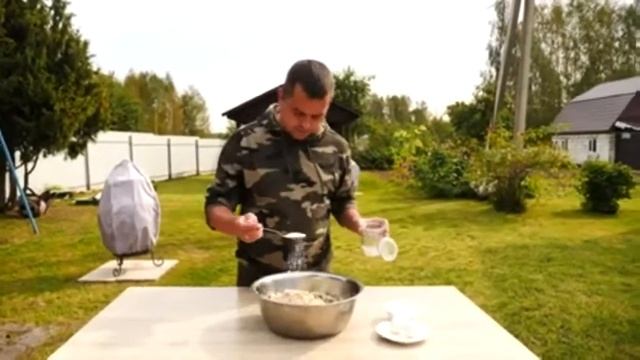 Те самые котлеты из щуки с салом на огне (Супер блюдо) смотреть онлайн