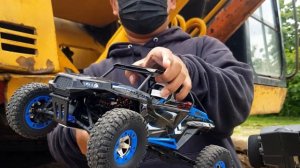 WL Toys 12428-B High Speed RC Rock Crawler - Unboxing and Offroad Testing