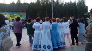 Ритуальный Круговой хоровод. Танец   Осуохай у Якутов