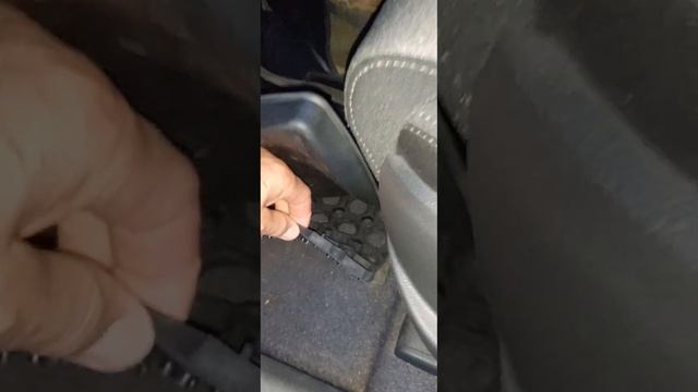 Лайфхак для девушек, если ножки как у Дюймовочки. смотреть онлайн