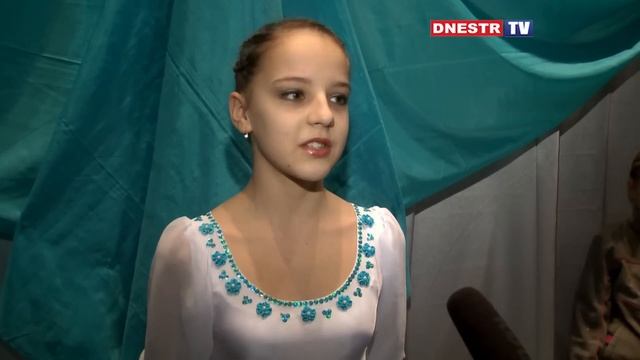 ПРАЗДНИЧНОЕ ШОУ ЭСТЕТИЧЕСКОЙ ГИМНАСТИКИ