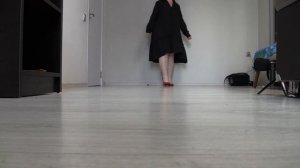 ASMR, the sound of high heels.    АСМР, стук туфель на каблуках.