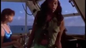 Зевс и Роксана. Собака и дельфин