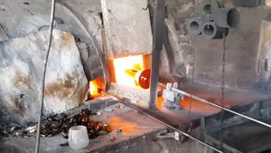 Ваза из стекла горяча и мила!!!