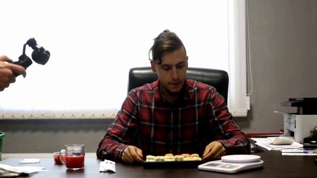 Обзор доставок Кургана|Необычные роллы!|Или Пицца смотреть онлайн