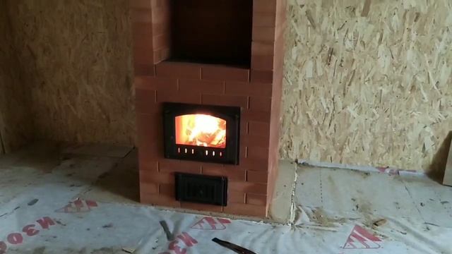 Строительство отопительно-варочной печи три на три кирпича.