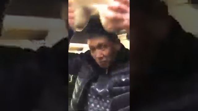 Сиски?? смотреть онлайн