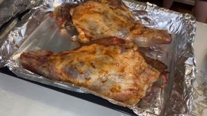 БАРАНЬИ НОЖКИ В ДУХОВКЕ!!! ВКУСНЫЙ РЕЦЕПТ! УМНИКИ ТV