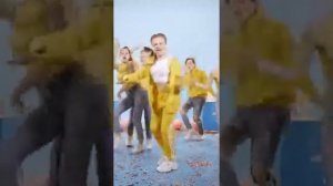 Катя Адушкина Лимонад премьера клипа 6+
